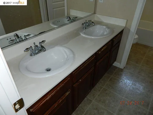 2683 Spindrift Cir, Hayward, California 94545