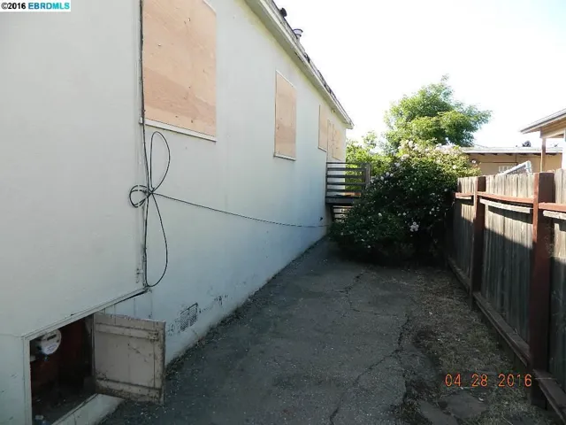 1207 62nd Ave, Oakland, California 94621