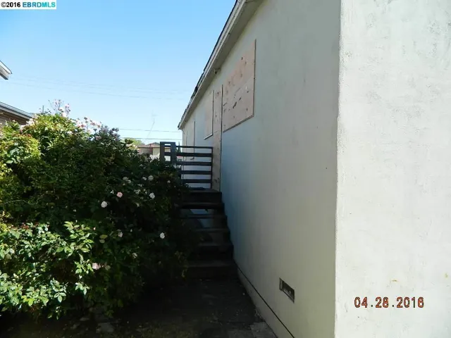 1207 62nd Ave, Oakland, California 94621