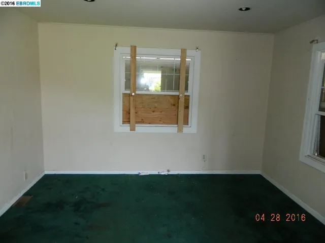 1207 62nd Ave, Oakland, California 94621