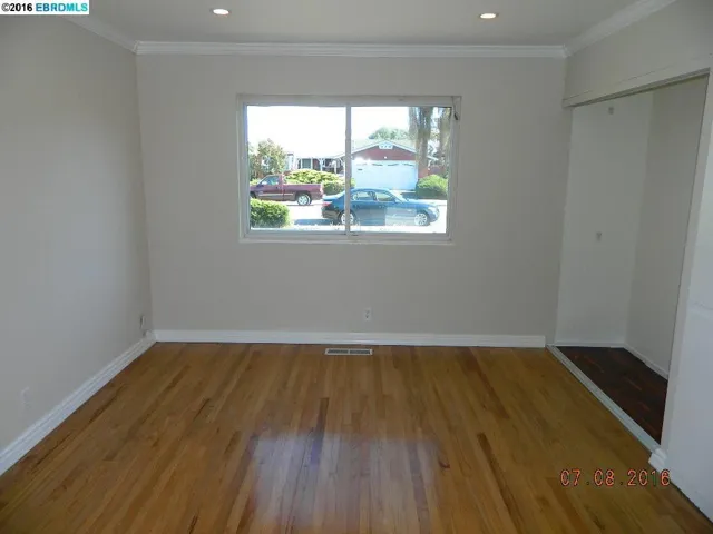 2545 Phelan Ave, Hayward, California 94545