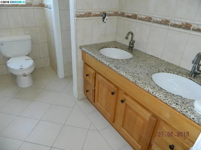 2545 Phelan Ave, Hayward, California 94545