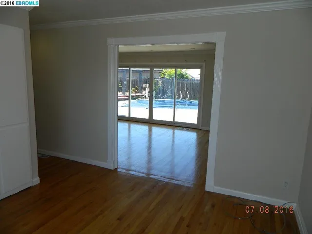 2545 Phelan Ave, Hayward, California 94545