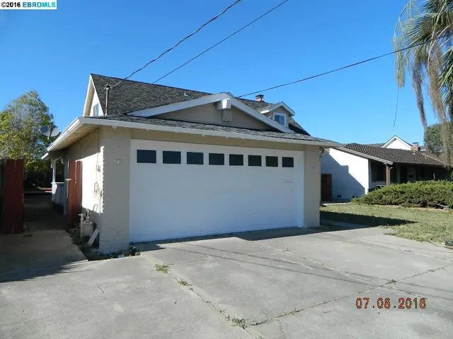 2545 Phelan Ave, Hayward, California 94545