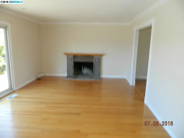 2545 Phelan Ave, Hayward, California 94545