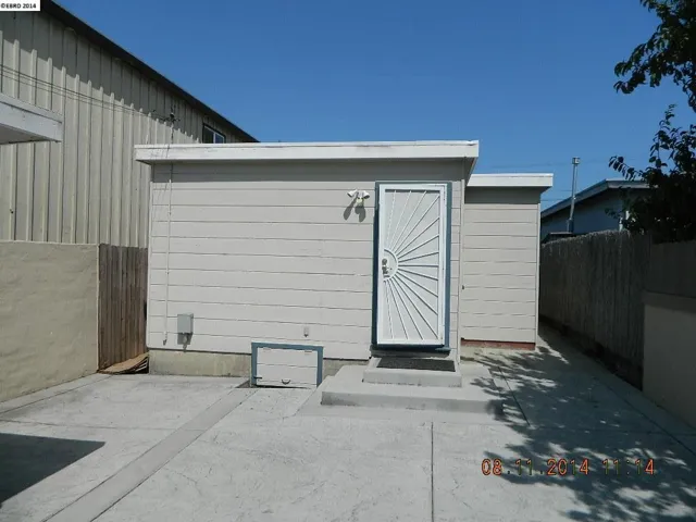 5436 Modoc Ave, Richmond, California 94804-5238