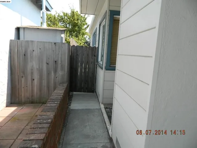 5436 Modoc Ave, Richmond, California 94804-5238