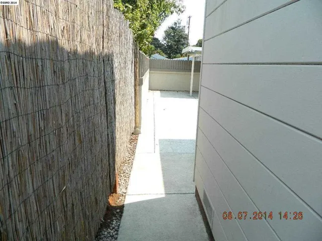 5436 Modoc Ave, Richmond, California 94804-5238
