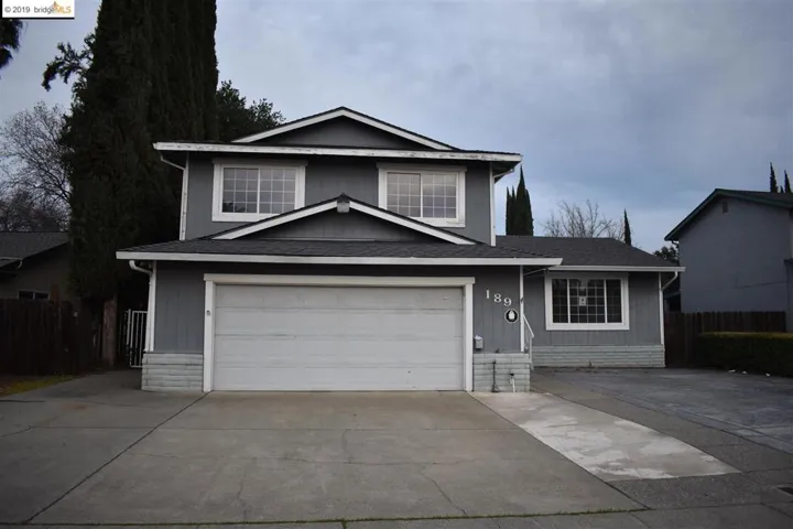 189 Clayton Cir, Vacaville, California 95687
