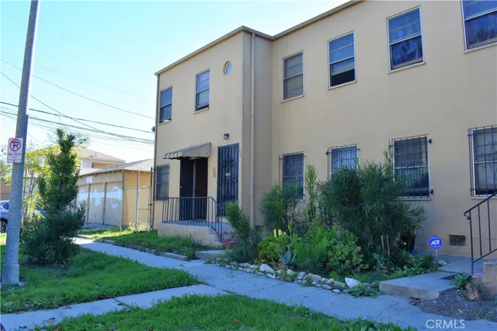 5274 Bangor Street, Los Angeles, California 90016