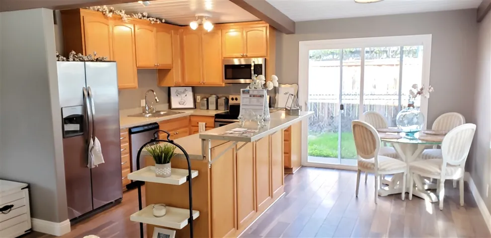 431 G Street, Ramona, California 92065
