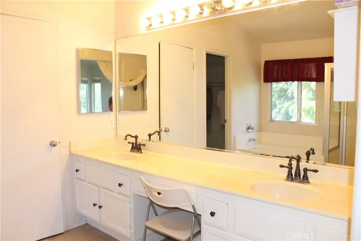4161 Thatchbury Court, Chino Hills, California 91709