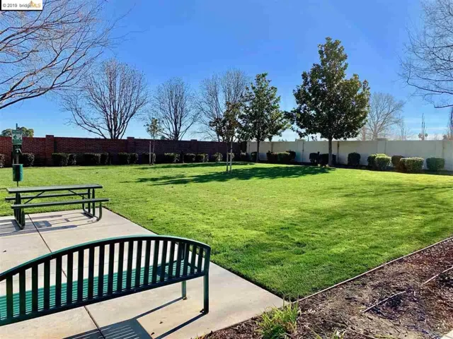 300 Jefferson Dr, Brentwood, California 94513