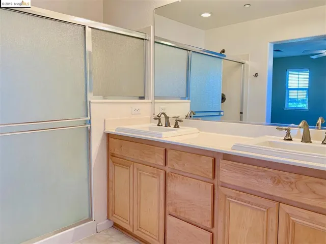 300 Jefferson Dr, Brentwood, California 94513