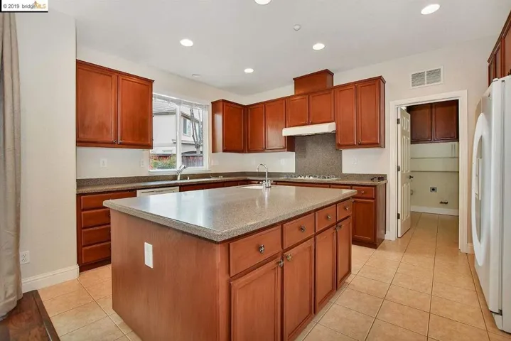 2843 Savoy Ct, Brentwood, California 94513