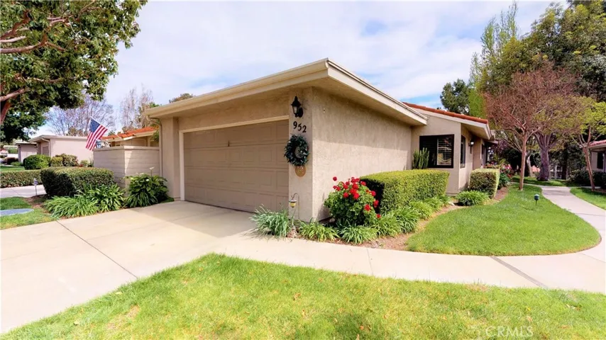 952 Pebble Beach Drive, Upland, California 91784