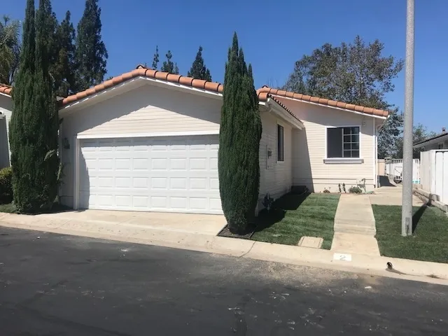 14955 Avenida Venusto 2, San Diego, California 92128