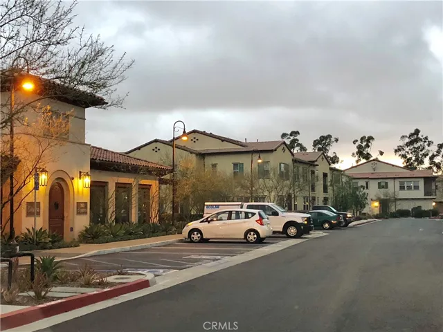811 El Paseo, Lake Forest, California 92610