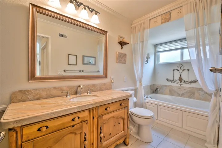 7742 Palenque St, Carlsbad, California 92009