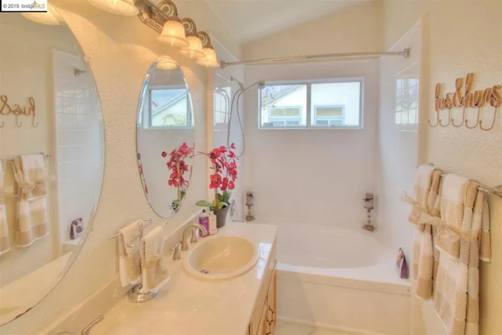 733 Sienna Lane, Brentwood, California 94513