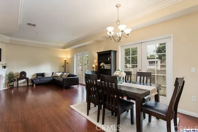 12010 Magnolia Boulevard 101, Valley Village, California 91607