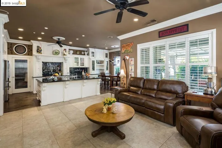 613 Pomona Dr, Brentwood, California 94513-9999