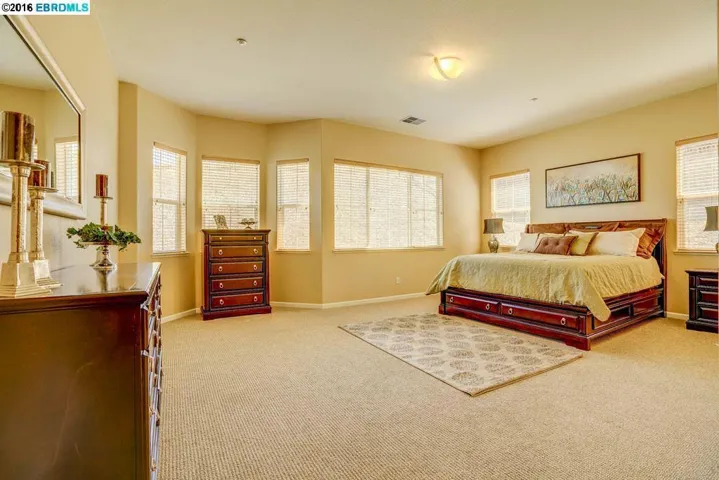 2746 St Andrews Dr, Brentwood, California 94513