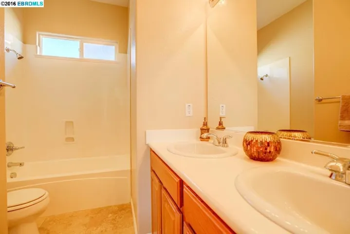 2746 St Andrews Dr, Brentwood, California 94513