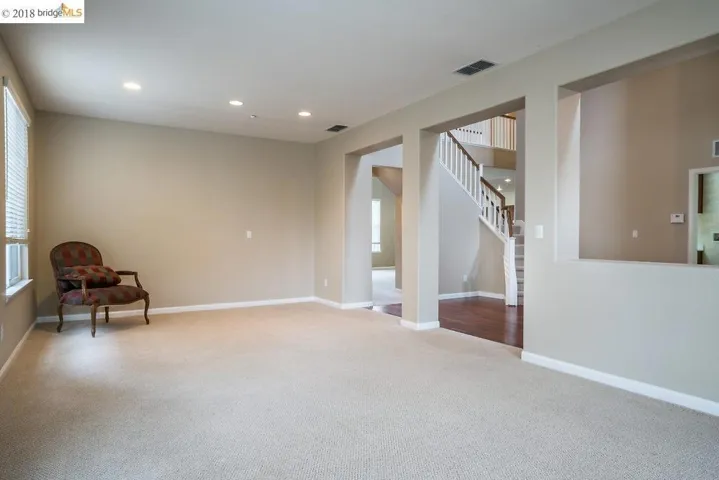 330 Roundhill Dr, Brentwood, California 94513