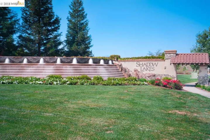 330 Roundhill Dr, Brentwood, California 94513
