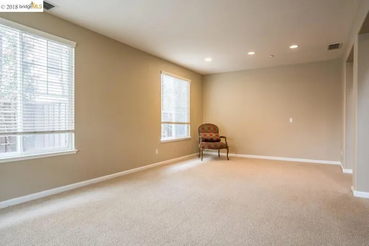330 Roundhill Dr, Brentwood, California 94513