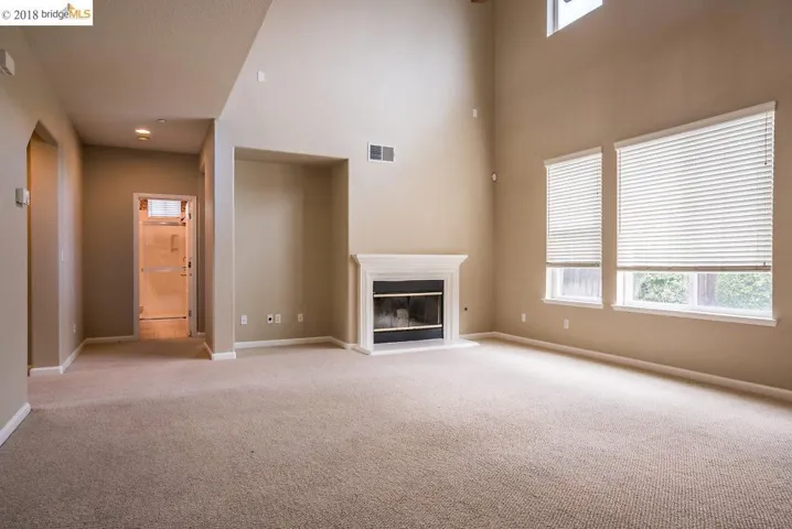 330 Roundhill Dr, Brentwood, California 94513