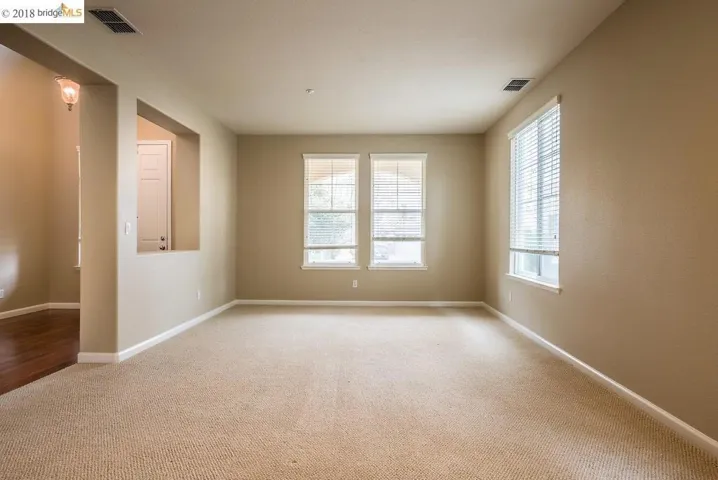 330 Roundhill Dr, Brentwood, California 94513
