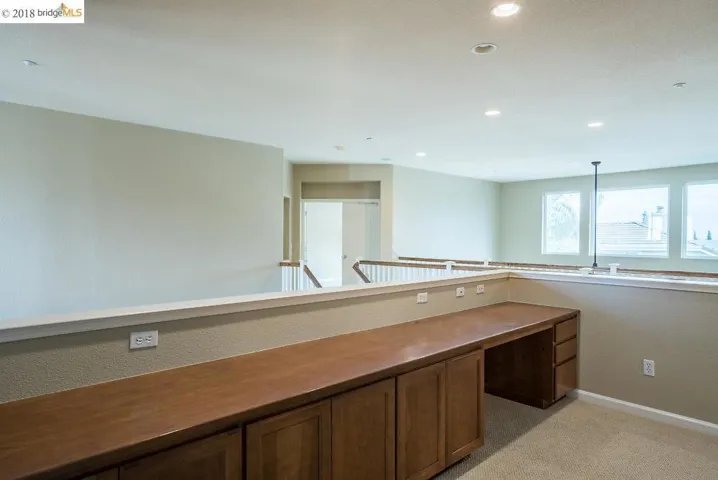 330 Roundhill Dr, Brentwood, California 94513