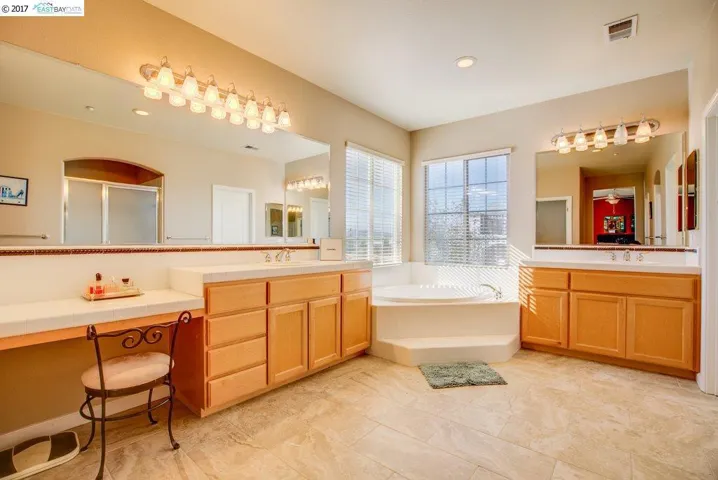 171 E Country Club Dr, Brentwood, California 94513