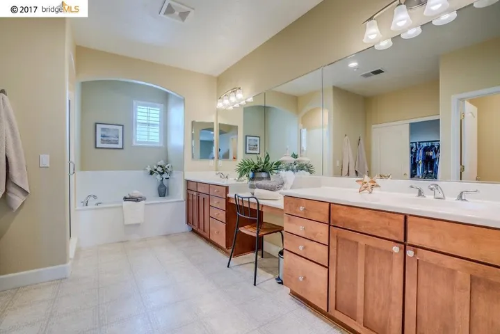 577 Myrtle Beach Dr, Brentwood, California 94513