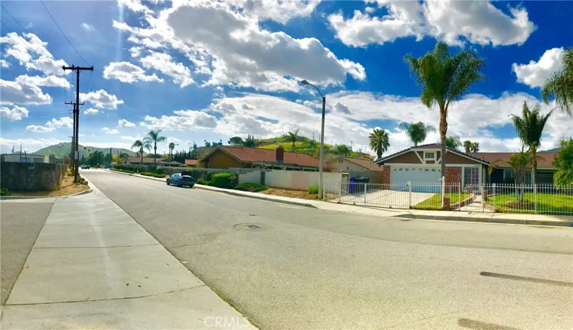 3301 Florine Avenue, Riverside, California 92509