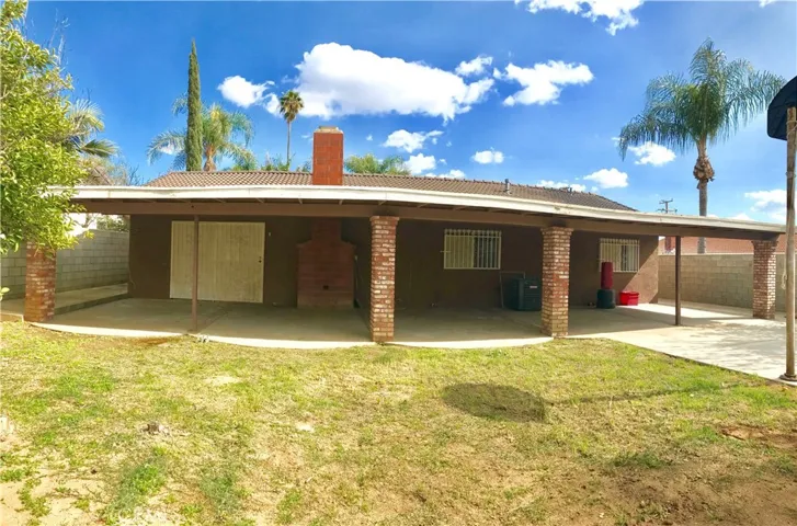 3301 Florine Avenue, Riverside, California 92509