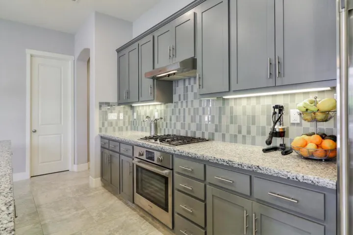 1667 Santana Ranch Drive, Hollister, California 95023