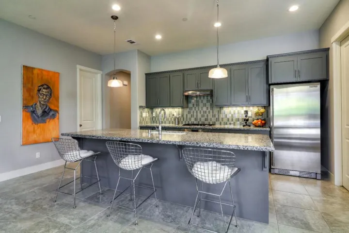1667 Santana Ranch Drive, Hollister, California 95023