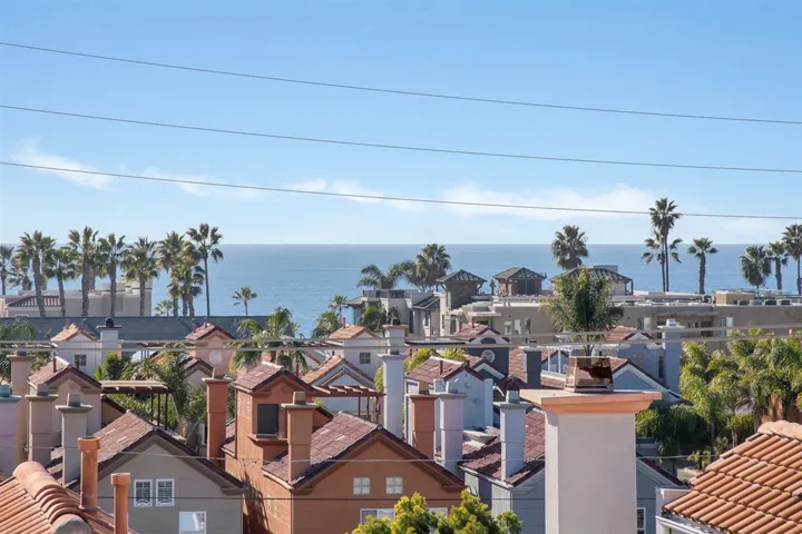 401 N Coast Hwy 210, Oceanside, California 92054