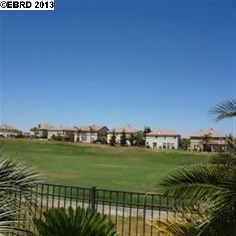 587 Myrtle Beach Dr, Brentwood, California 94513-5616