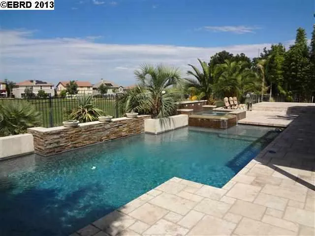 587 Myrtle Beach Dr, Brentwood, California 94513-5616