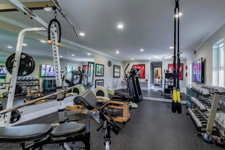 330 Dedalera Drive, Portola Valley, California 94028