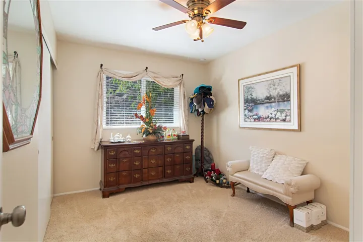 8660 Via Del Luz, El Cajon, California 92021