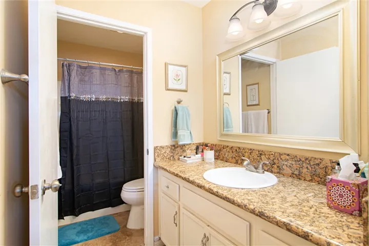 8660 Via Del Luz, El Cajon, California 92021