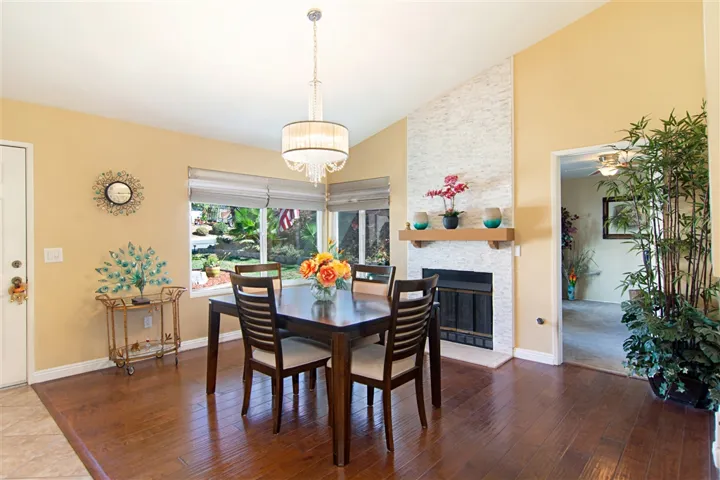 8660 Via Del Luz, El Cajon, California 92021