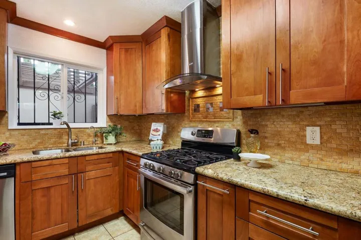 10475 Mary Avenue, Cupertino, California 95014