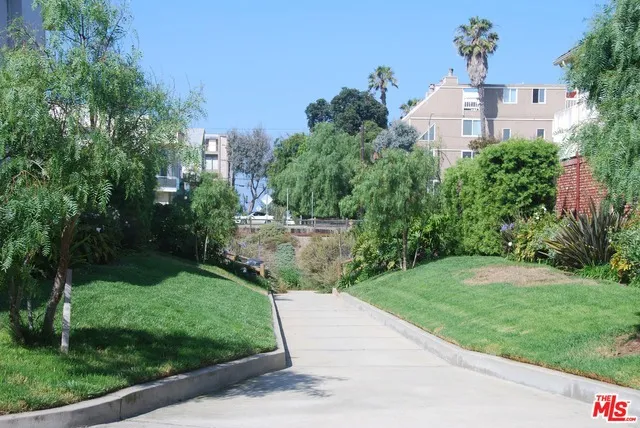 306 Bora Bora Way 308, Marina Del Rey, California 90292