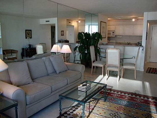 gallery-image 4